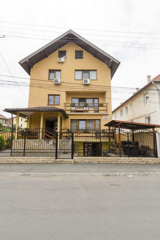 Pension Alexia ซีบิว ภายนอก รูปภาพ