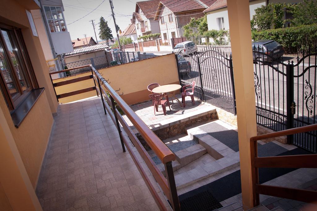 Pension Alexia ซีบิว ภายนอก รูปภาพ